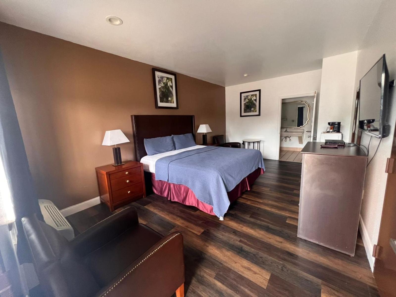 Budget Inn By Oyo San Augustine Dış mekan fotoğraf